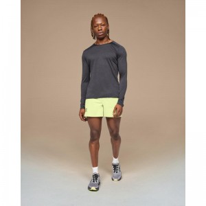 On Running 5" Lightweight Men's Short Hay | Black | QKREB-4980