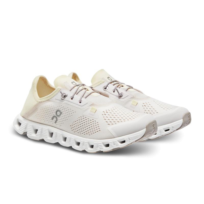 On Running Cloud 5 Coast Women's Lifestyle Shoes Sand | Ray White | EFHYN-4273