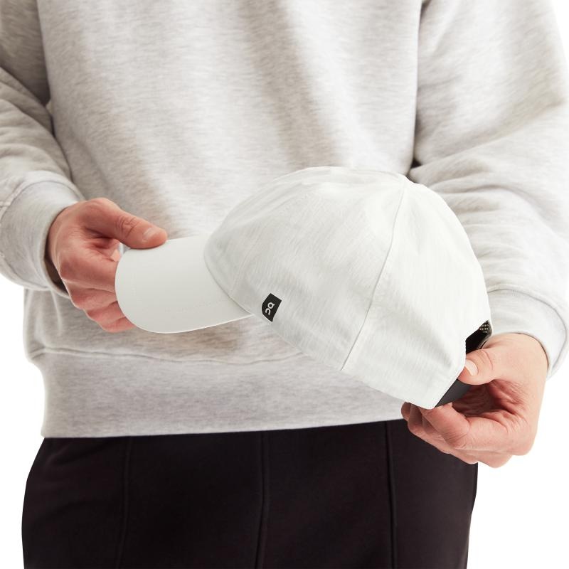 On Running On Men's Cap White | VZARF-0892