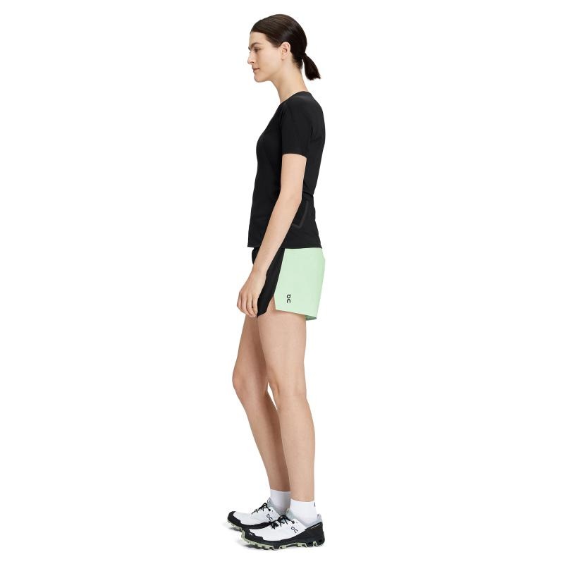 On Running Ultra Women's Short Black | Creek | VMADC-2634