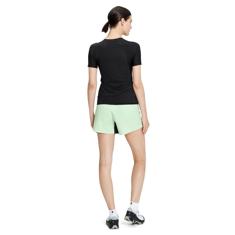 On Running Ultra Women's Short Black | Creek | VMADC-2634